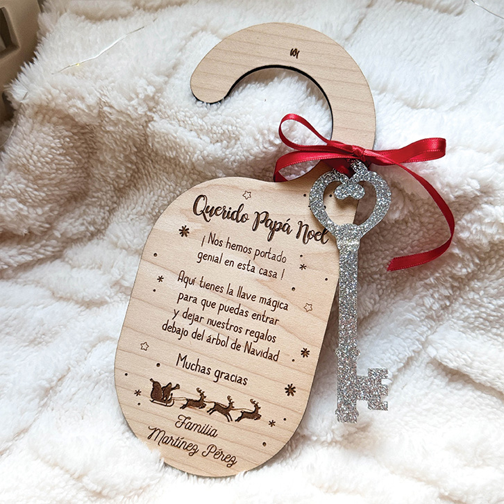Colgador Llave Mágica Papá Noel personalizado1 - Wooden Love
